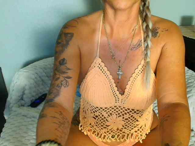 MayaMercixoxo webcam