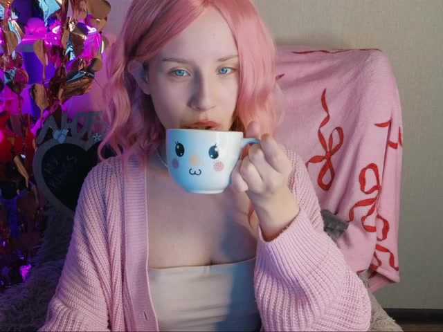 plushsara from BongaCams is Freechat