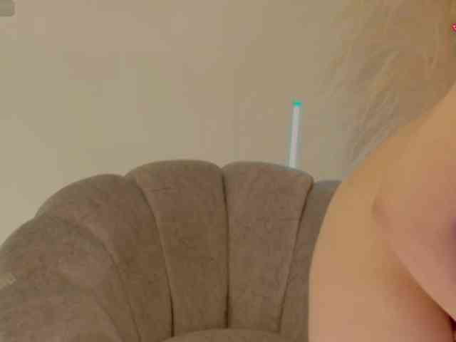 LindseyMoss LindseyMoss