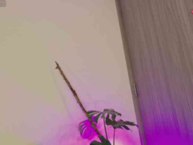 LindseyMoss LindseyMoss