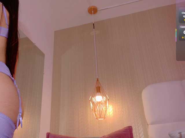 Mia-Starr's BongaCams show and profile