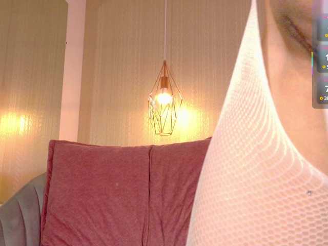 Mia-Starr's BongaCams show and profile