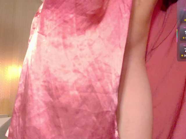 Mia-Starr's BongaCams show and profile