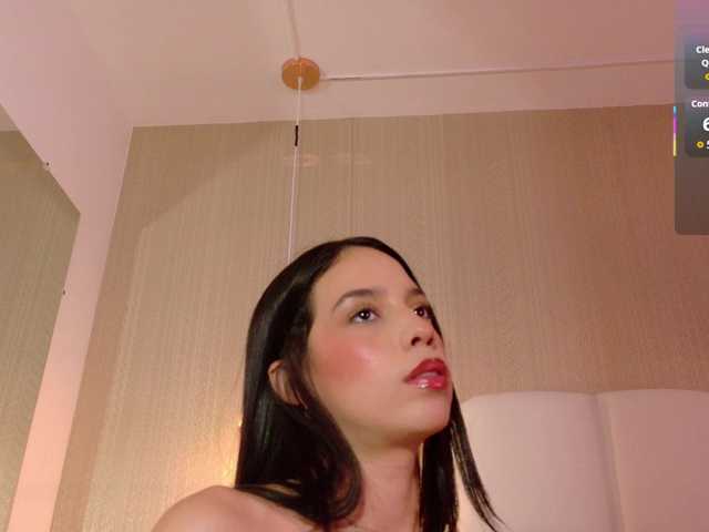 Mia-Starr's BongaCams show and profile