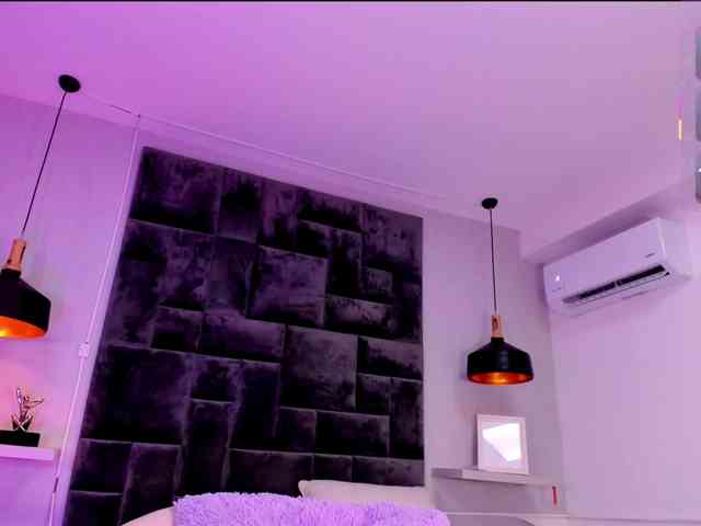 Mia-Starr webcam
