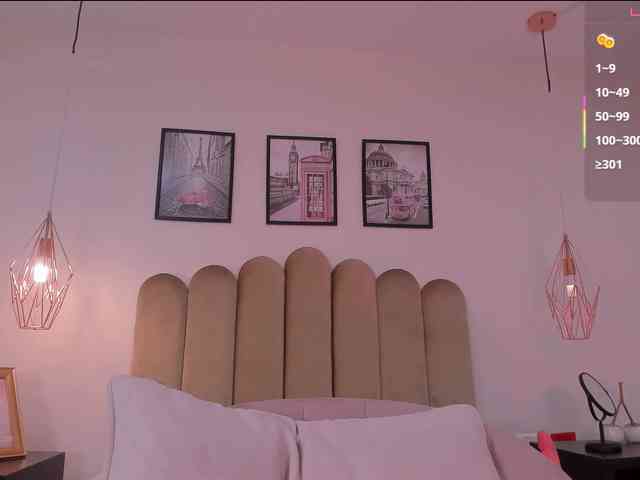 Mia-Starr webcam