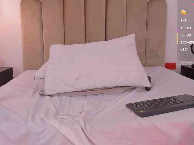 Mia-Starr webcam