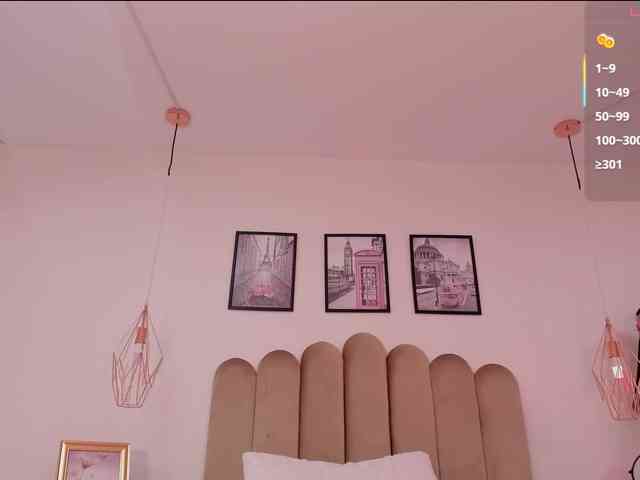 Mia-Starr webcam