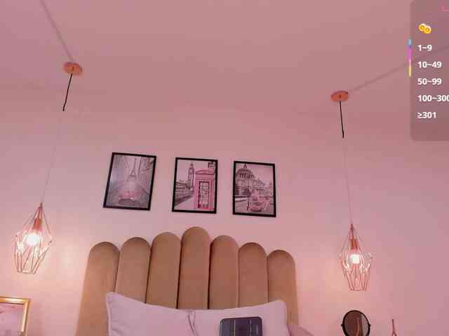 Mia-Starr webcam