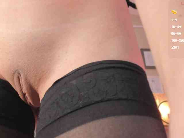 Mia-Starr webcam