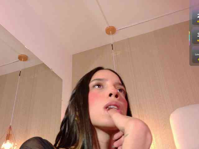 Mia-Starr Live Webcam on BongaCams