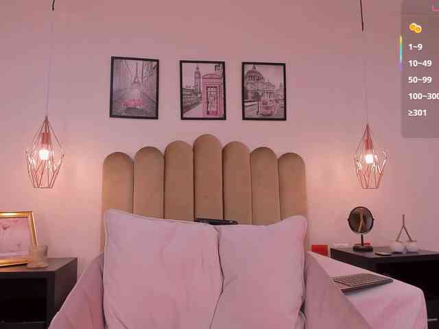 Mia-Starr webcam