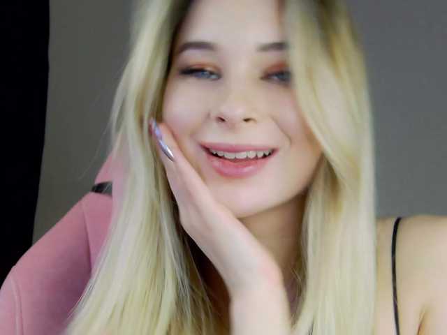 Hator's BongaCams show and profile