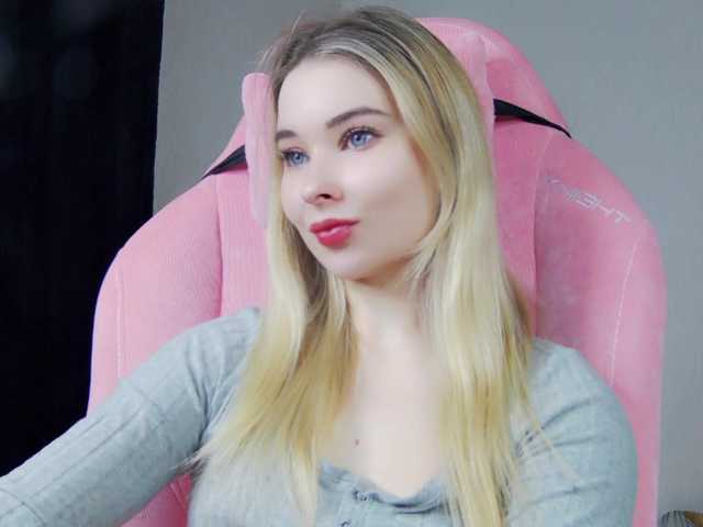 Hator's BongaCams show and profile