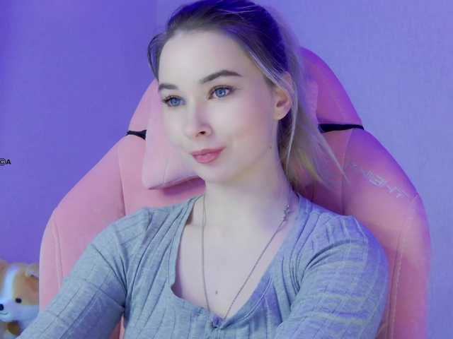 Hator's BongaCams show and profile