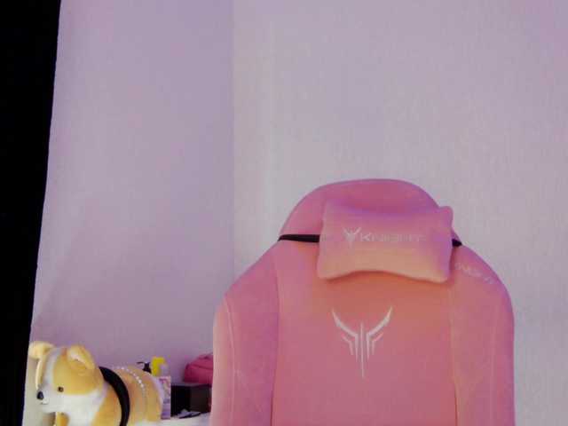 Hator's BongaCams show and profile