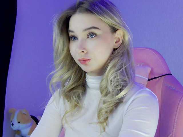 Hator's BongaCams show and profile