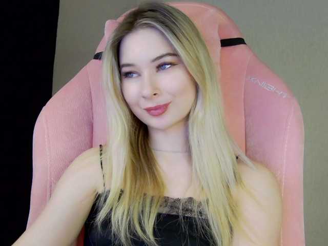 Hator's BongaCams show and profile