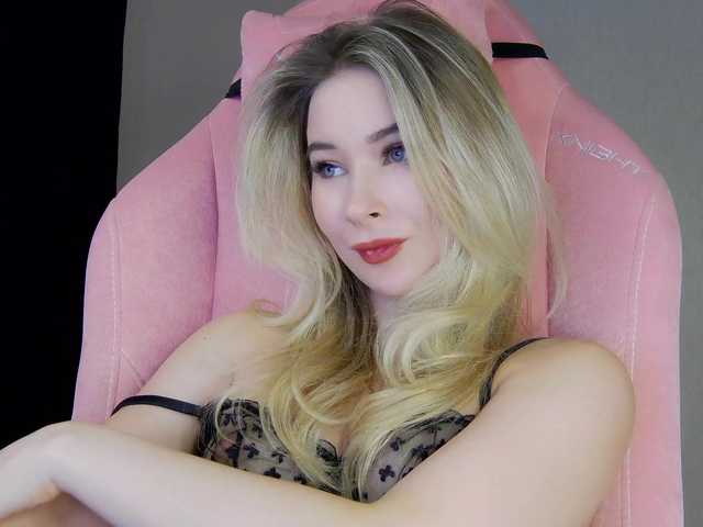 Hator's BongaCams show and profile