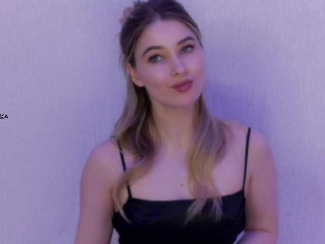 Hator's BongaCams show and profile