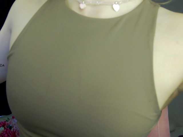 Hator's BongaCams show and profile