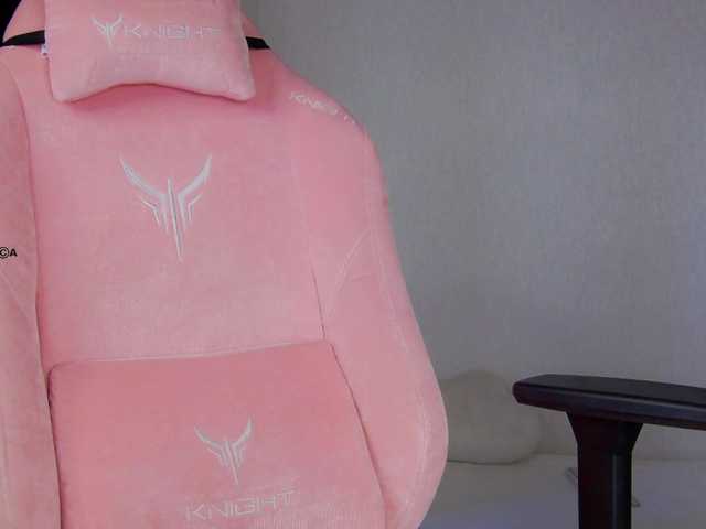 Hator's BongaCams show and profile