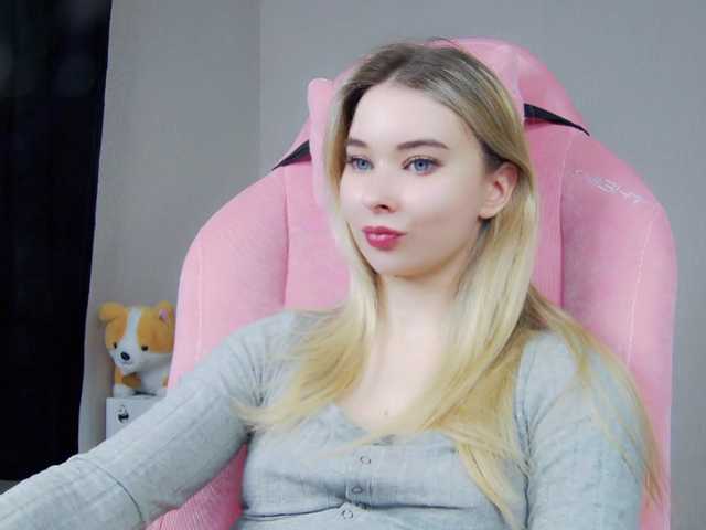 Hator's BongaCams show and profile