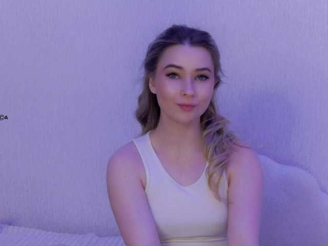 Hator's BongaCams show and profile