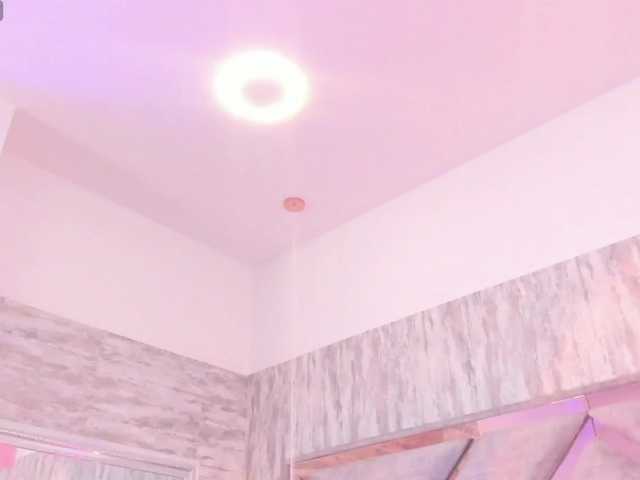 AngeRouse's BongaCams show and profile