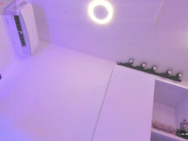 AngeRouse's BongaCams show and profile