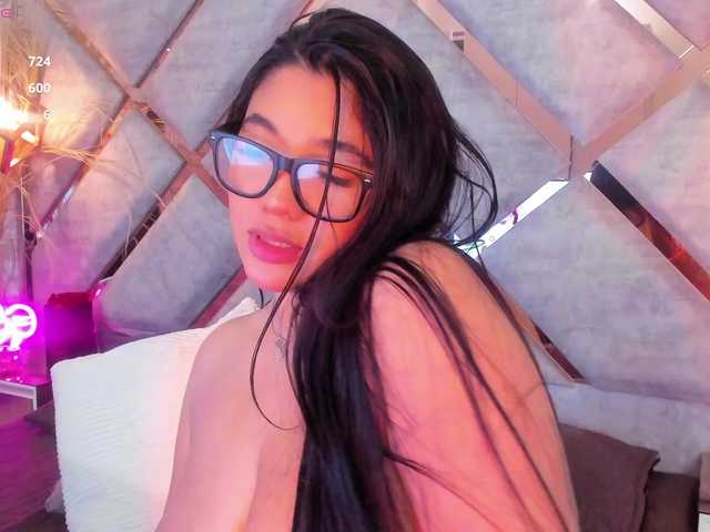 AngeRouse's BongaCams show and profile