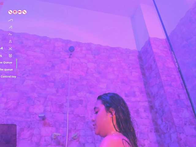 AngeRouse's BongaCams show and profile