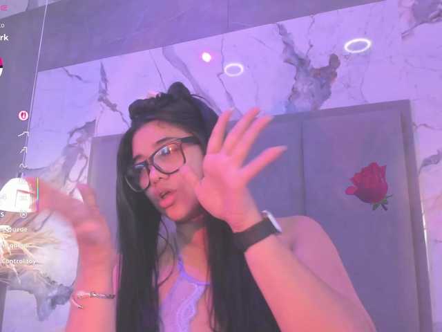 AngeRouse's BongaCams show and profile