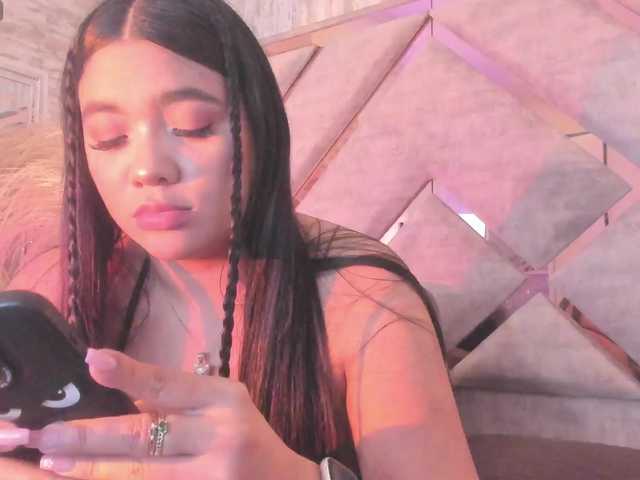 AngeRouse's BongaCams show and profile