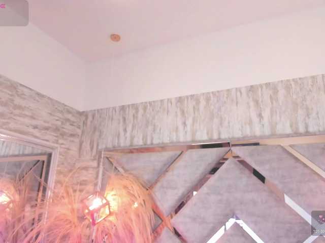 AngeRouse's BongaCams show and profile