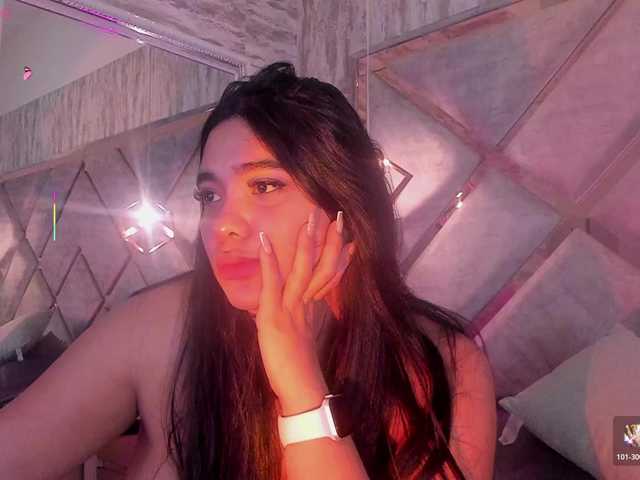 AngeRouse's BongaCams show and profile