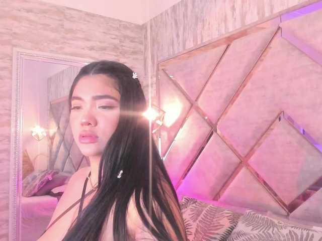 AngeRouse's BongaCams show and profile