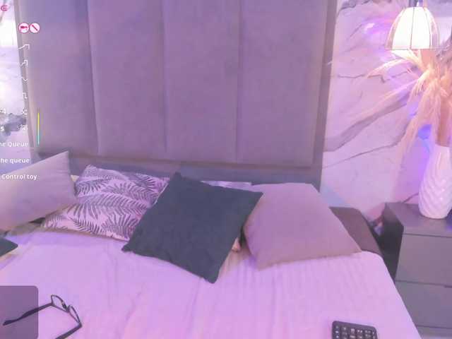 AngeRouse's BongaCams show and profile