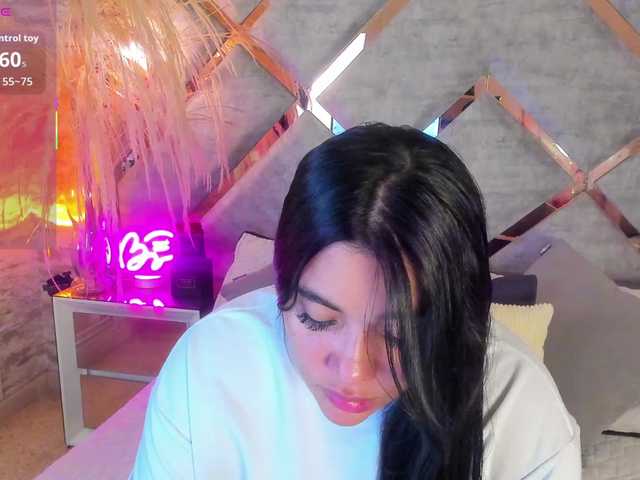 AngeRouse live cam profile