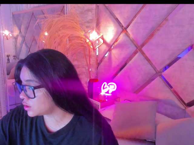 AngeRouse's BongaCams show and profile