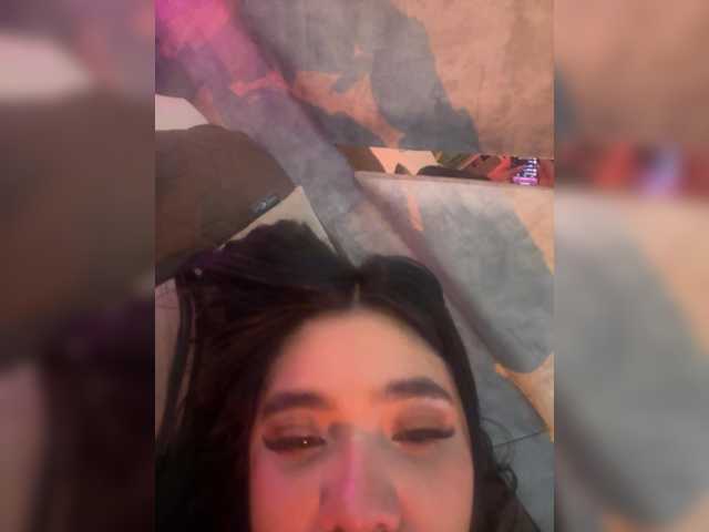 AngeRouse's BongaCams show and profile