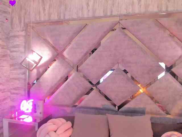 AngeRouse Live Webcam on BongaCams