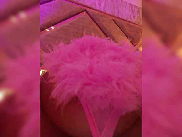 AngelRouse webcam