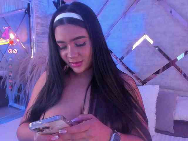 AngelRouse webcam