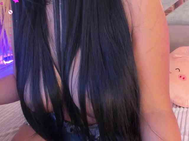 AngelRouse webcam