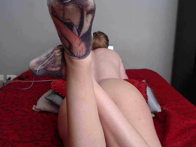 SaraCirce's BongaCams show and profile