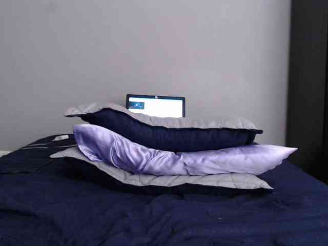 SaraCirce webcam