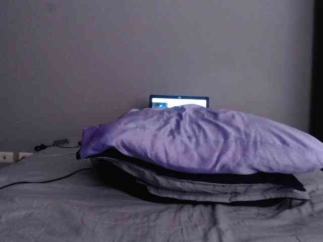 SaraCirce webcam