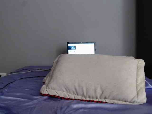 SaraCirce webcam