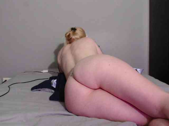 SaraCirce webcam